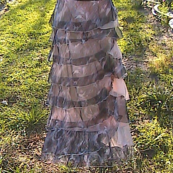 Multicolor Chiffon Light Pink & Gray Layer Skirt - Picture 2 of 8